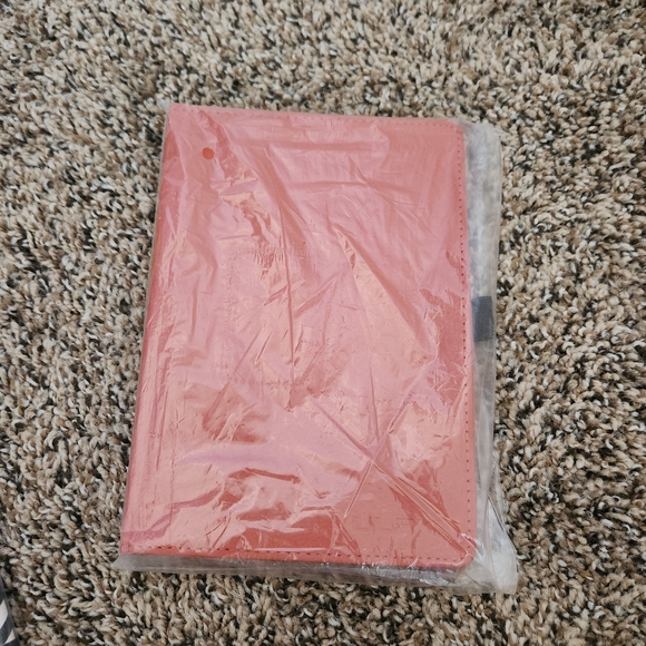 Chevron Pattern Tablet Case - Picture 3 of 6